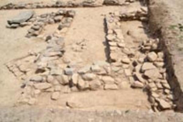 Τοίχοι της Πρωτογεωμετρικής περιόδου